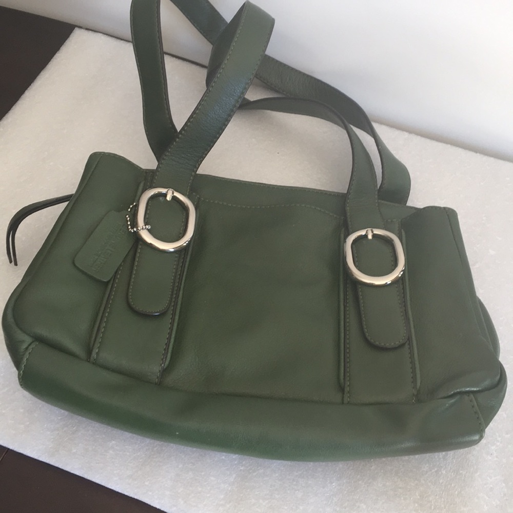 Beautiful Green Leather Worthington Bag